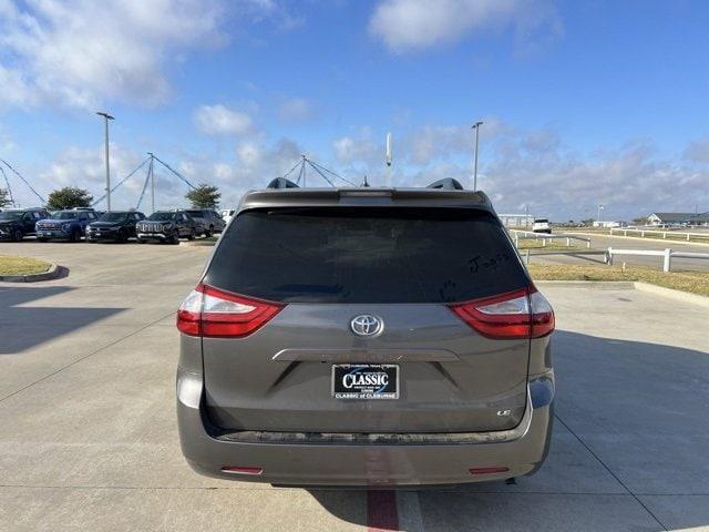 used 2018 Toyota Sienna car, priced at $20,900