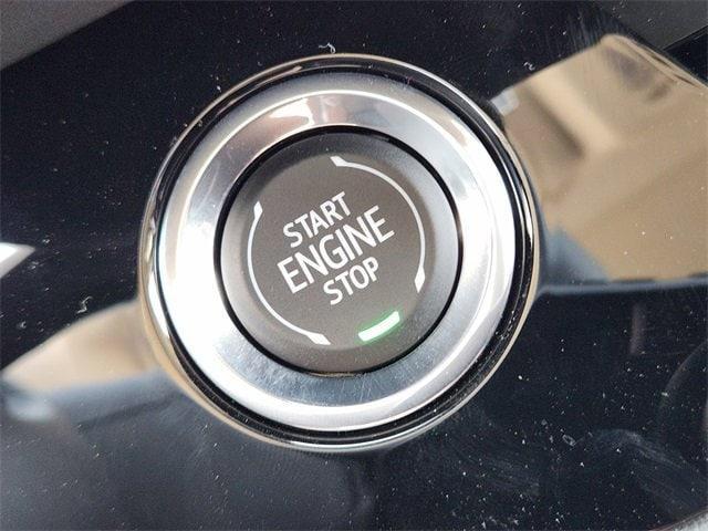 new 2025 Buick Envision car, priced at $38,240