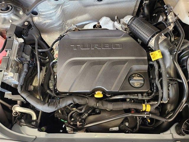 new 2025 Buick Envista car, priced at $26,775