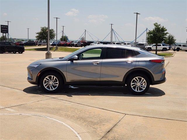 new 2025 Buick Envista car, priced at $26,775