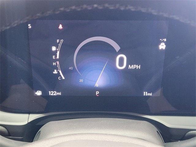 new 2025 Buick Envista car, priced at $26,775