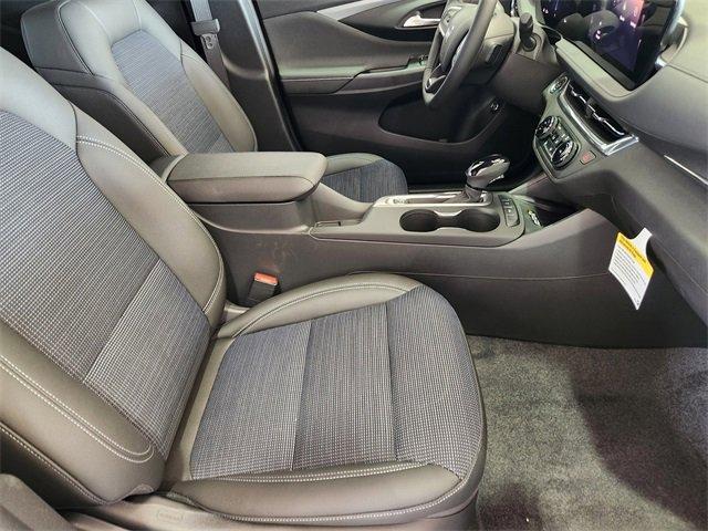 new 2025 Buick Envista car, priced at $26,775