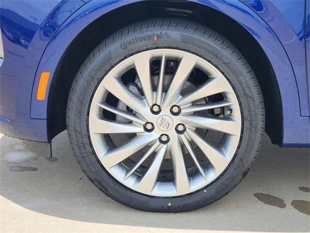 new 2025 Buick Envision car, priced at $42,595