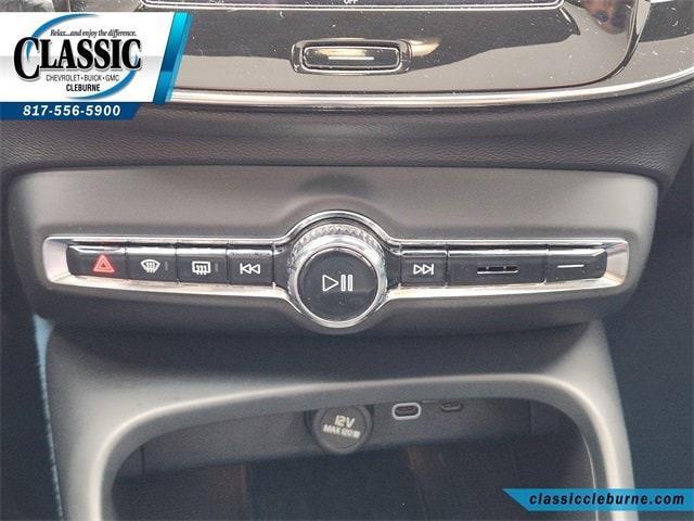 used 2022 Volvo C40 Recharge Pure Electric car, priced at $29,900
