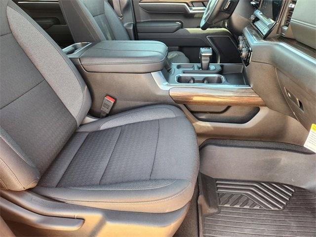 new 2025 Chevrolet Silverado 1500 car, priced at $59,370