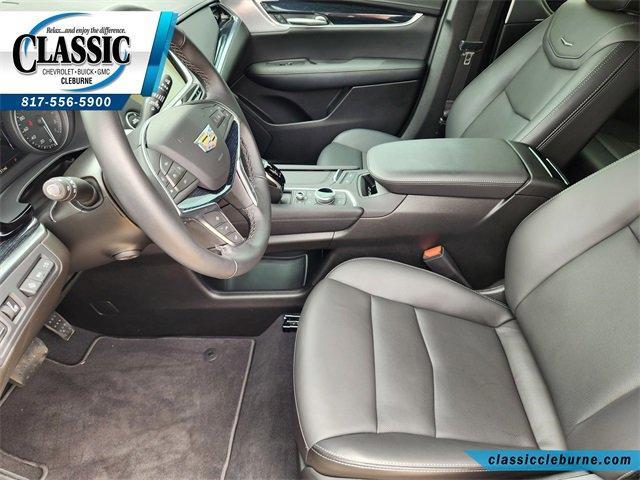 used 2024 Cadillac XT5 car, priced at $45,900