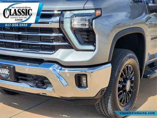 used 2025 Chevrolet Silverado 3500 car, priced at $71,900