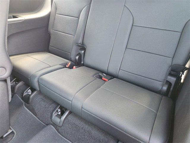 new 2025 Chevrolet Traverse car, priced at $48,880