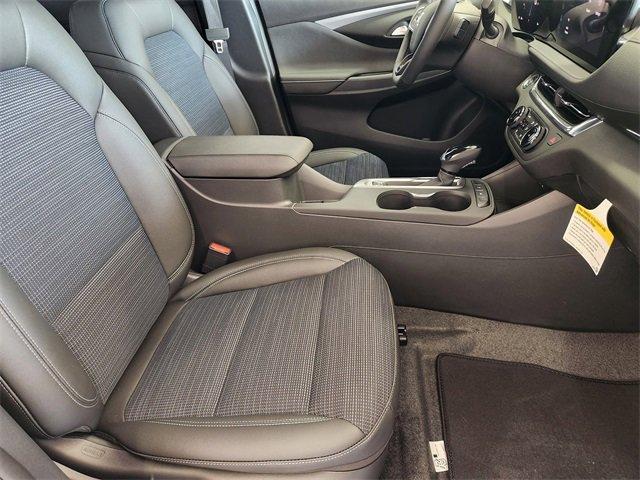 new 2025 Buick Envista car, priced at $25,785
