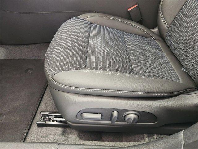 new 2025 Buick Envista car, priced at $25,785