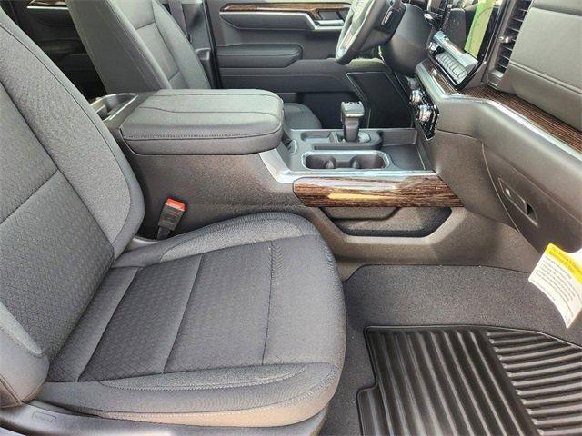new 2025 GMC Sierra 1500 car, priced at $45,130