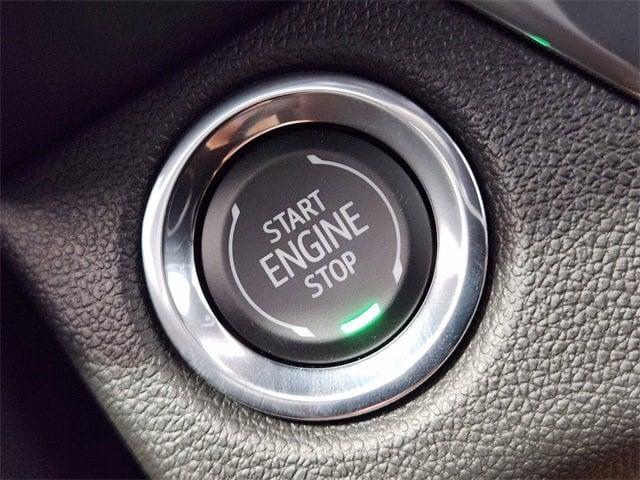 new 2025 Buick Envista car, priced at $24,280