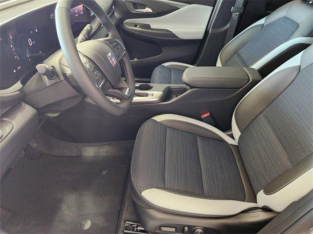 new 2025 Buick Envista car, priced at $24,280