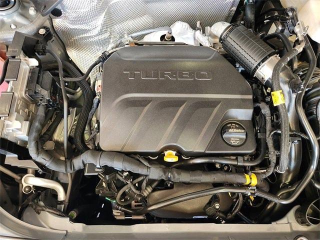 new 2025 Buick Envista car, priced at $24,280
