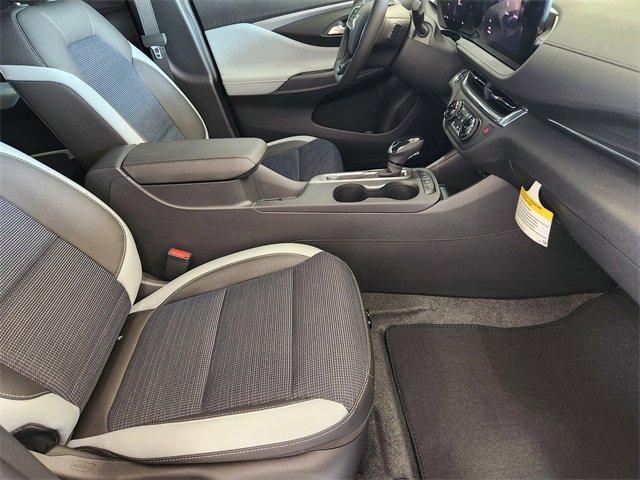 new 2025 Buick Envista car, priced at $24,280