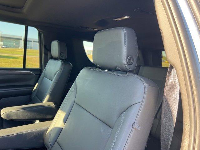 used 2022 Chevrolet Suburban car
