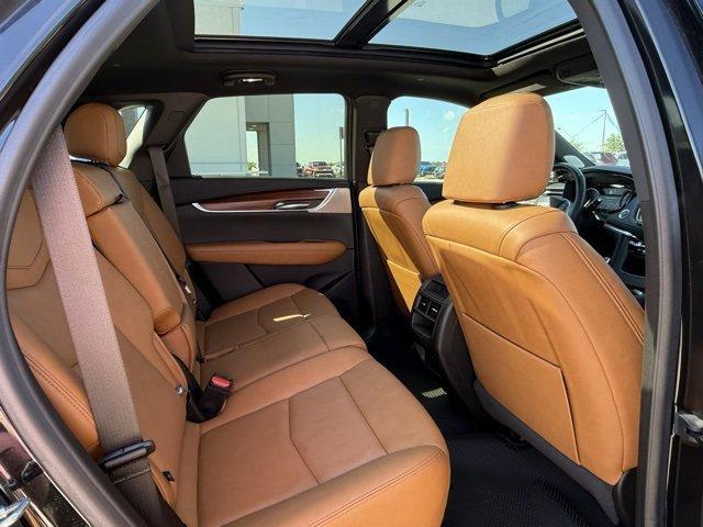 used 2024 Cadillac XT5 car, priced at $45,900