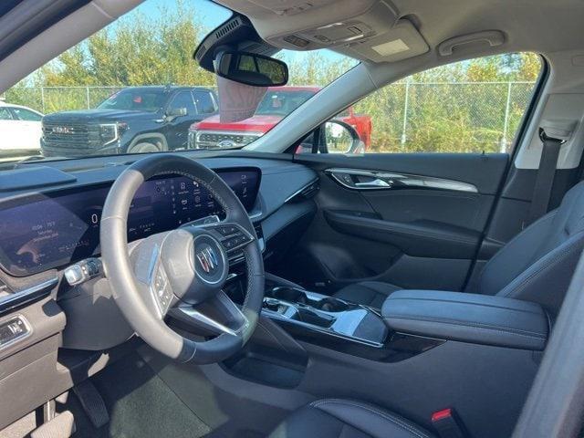 used 2025 Buick Envision car, priced at $31,500