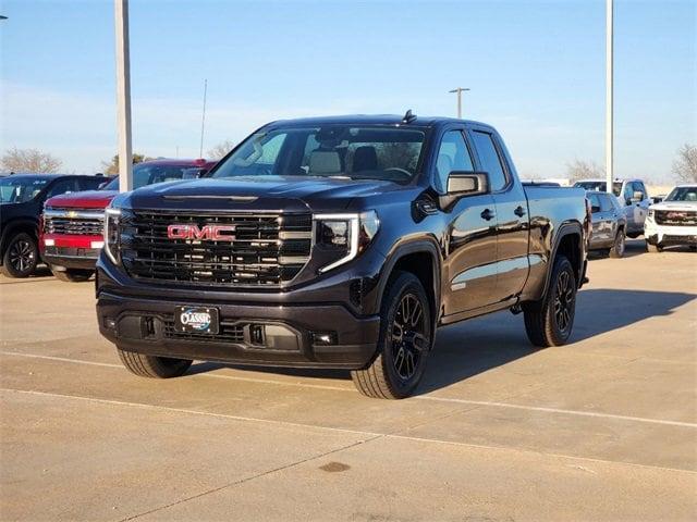 new 2025 GMC Sierra 1500 car, priced at $40,640