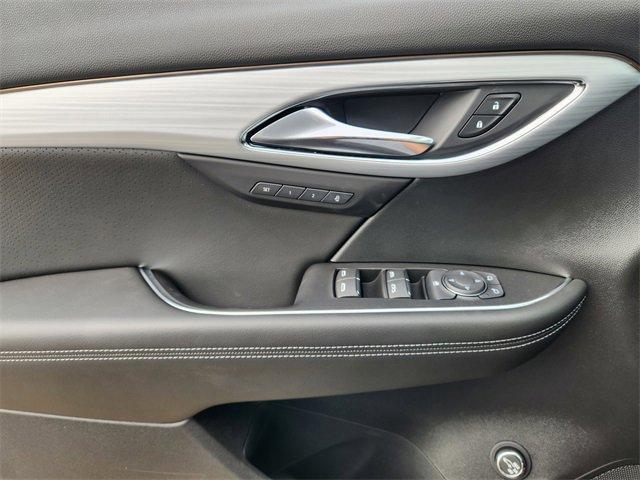 new 2025 Buick Envision car, priced at $45,595