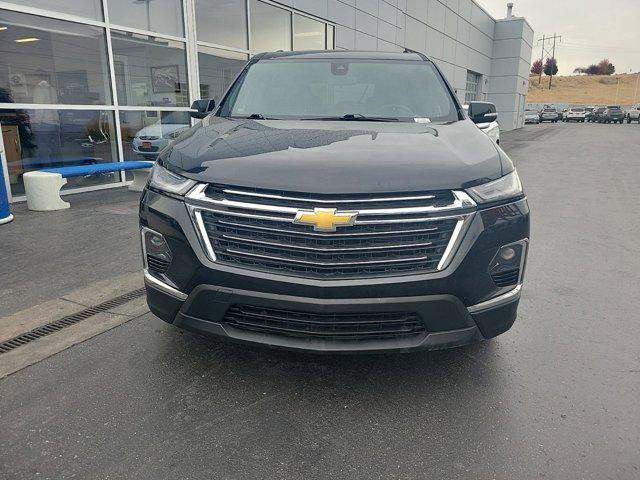 used 2023 Chevrolet Traverse car, priced at $32,988