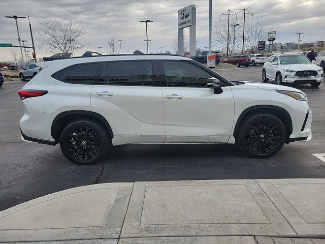 used 2023 Toyota Highlander car, priced at $41,888