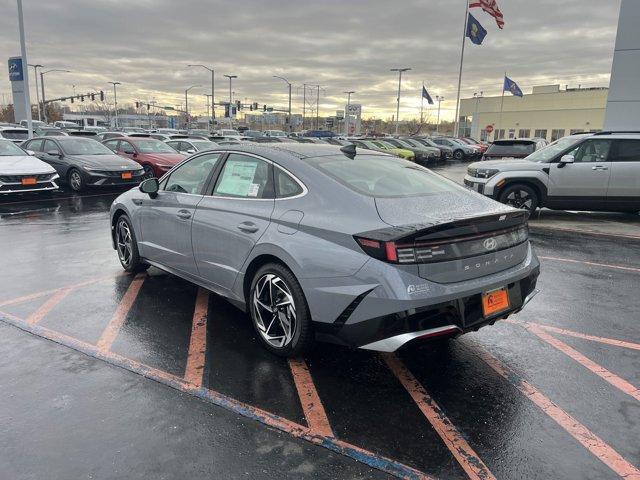 new 2025 Hyundai Sonata car, priced at $32,510