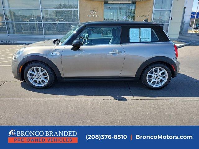 used 2019 MINI Hardtop car, priced at $21,488