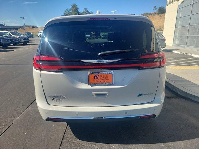 used 2021 Chrysler Pacifica car, priced at $33,771