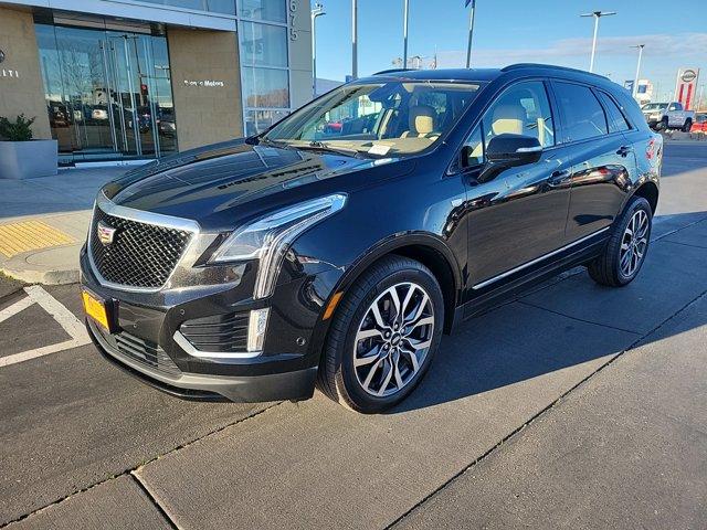 used 2021 Cadillac XT5 car, priced at $35,998