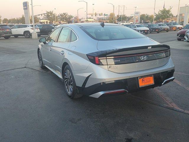 new 2024 Hyundai Sonata Hybrid car, priced at $37,999