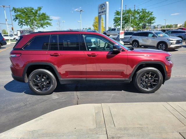 used 2024 Jeep Grand Cherokee car, priced at $34,998