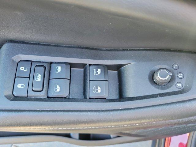 used 2024 Jeep Grand Cherokee car, priced at $34,998