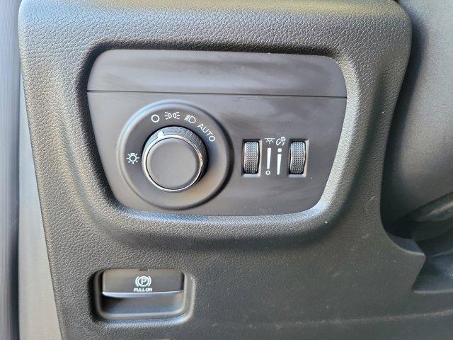 used 2024 Jeep Grand Cherokee car, priced at $34,998