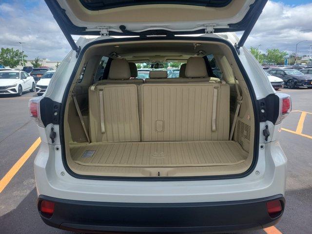 used 2015 Toyota Highlander car, priced at $23,988
