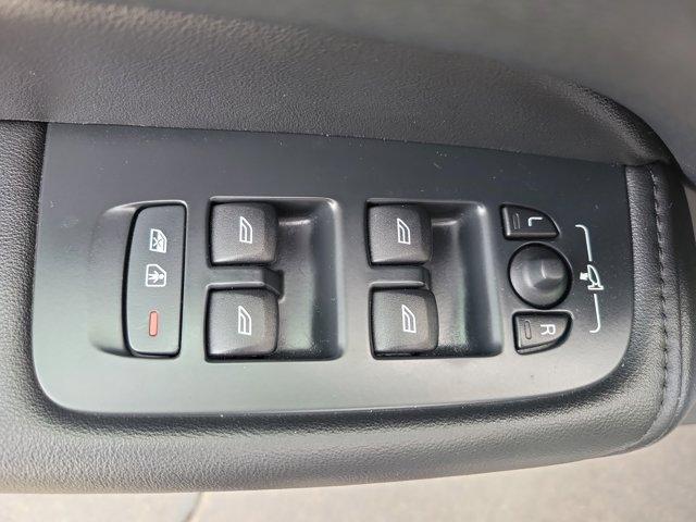 used 2023 Volvo XC60 car, priced at $36,511