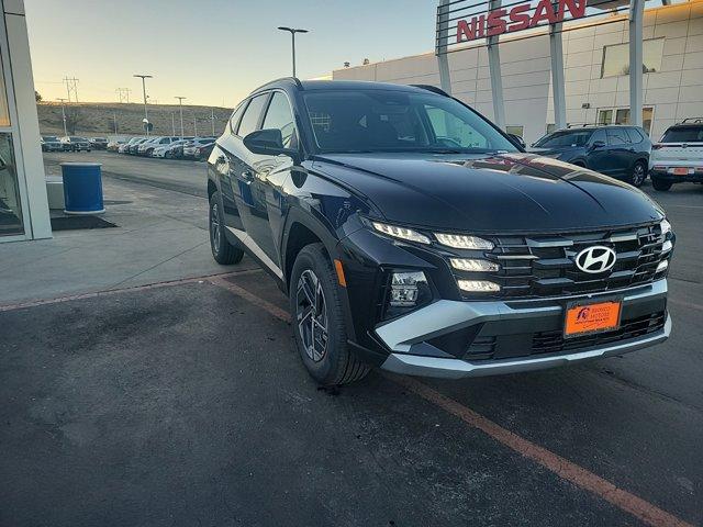 new 2025 Hyundai Tucson Hybrid car, priced at $35,245