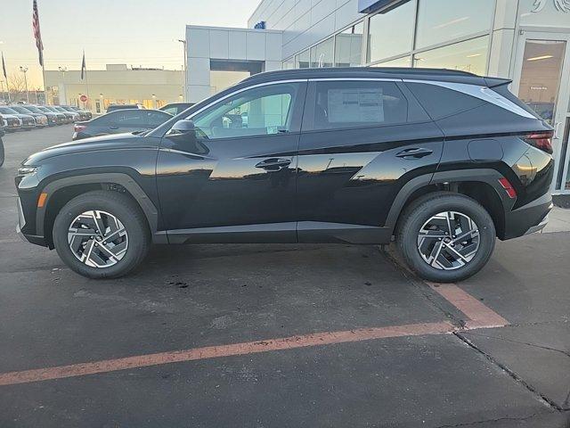 new 2025 Hyundai Tucson Hybrid car, priced at $35,245