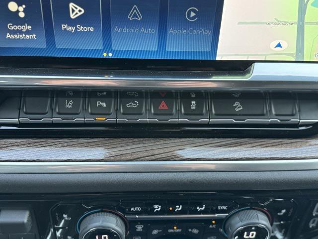 new 2025 Chevrolet Silverado 3500 car