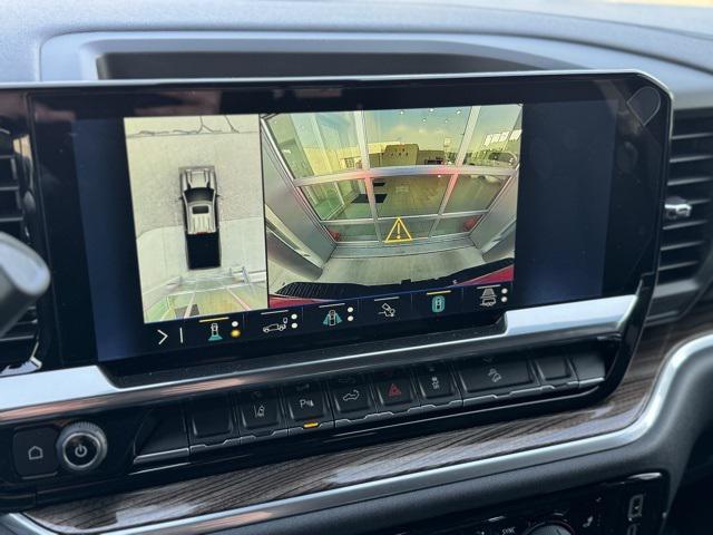 new 2025 Chevrolet Silverado 3500 car