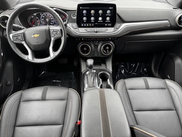 used 2025 Chevrolet Blazer car, priced at $40,990