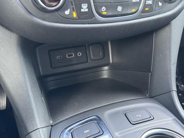 used 2024 Chevrolet Equinox car, priced at $23,999
