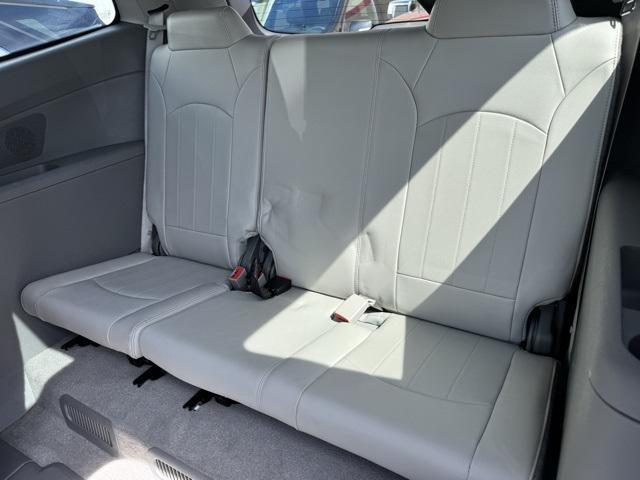 used 2017 Chevrolet Traverse car, priced at $17,990