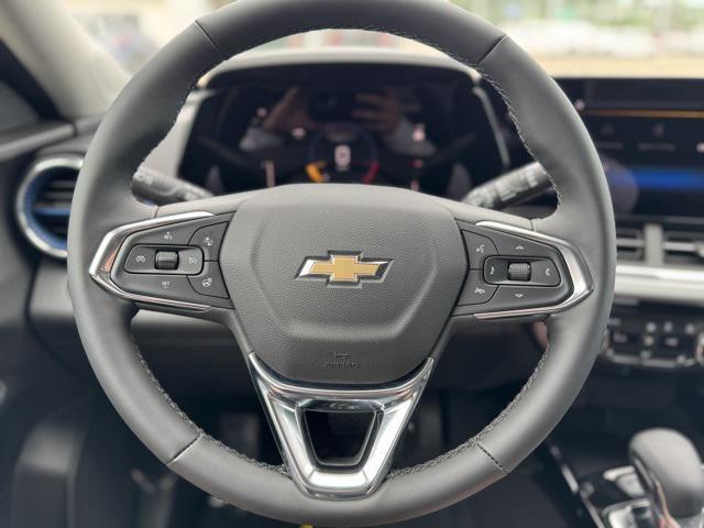 new 2025 Chevrolet Trax car, priced at $25,485