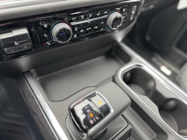 new 2025 Chevrolet Silverado 1500 car, priced at $60,030