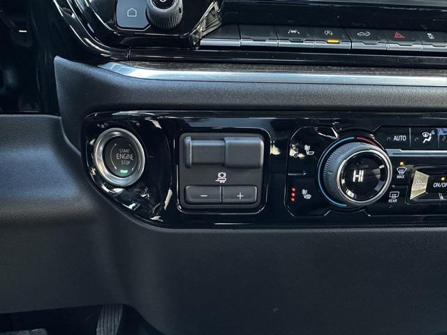 new 2025 Chevrolet Silverado 1500 car, priced at $50,045
