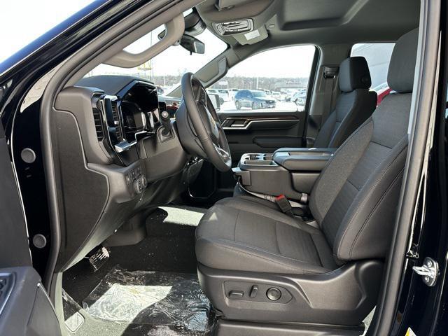 new 2025 Chevrolet Silverado 1500 car, priced at $50,045