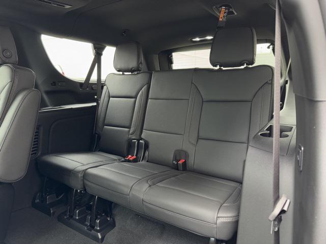 new 2025 Chevrolet Suburban car, priced at $87,530