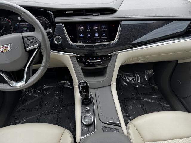 used 2021 Cadillac XT6 car, priced at $23,995