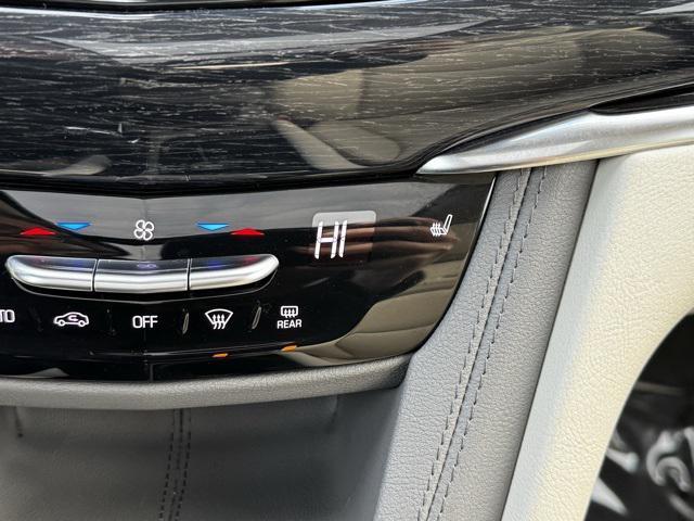 used 2021 Cadillac XT6 car, priced at $23,995